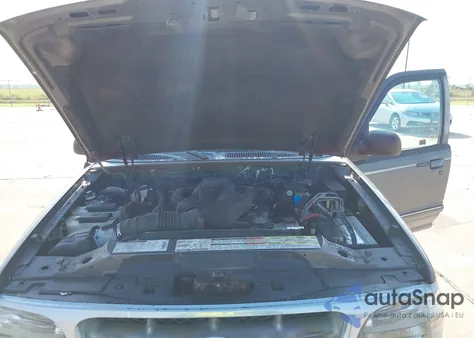 1998 Ford Explorer Eddie Bauer/Limited/Xl/Xlt из США, поврежденный, VIN 1FMZU34E0WZA07758